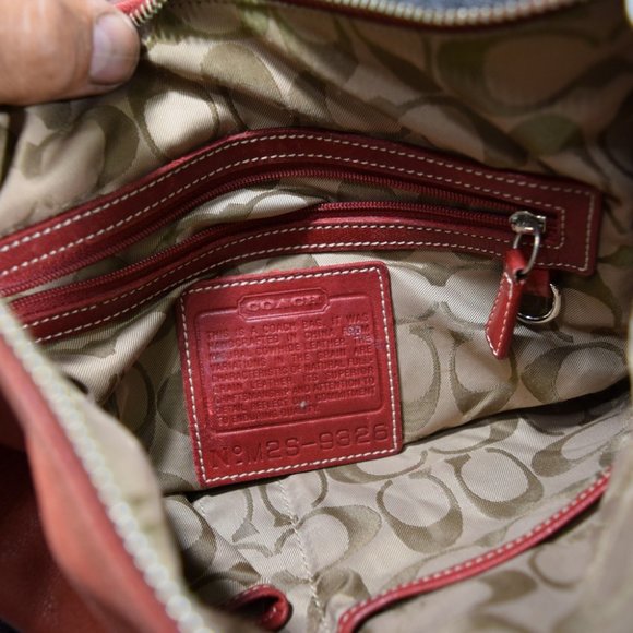 Coach Leather Shoulder Bag M2S-9326 - Picture 4 of 6